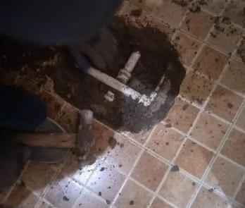 绛县卫生间漏水维修公司为您分享下卫生间渗水如何处理及注意事项